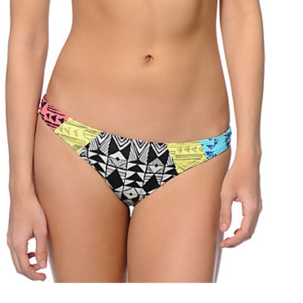 NWT! Billabong Surfari Multicolor bikini bottom
